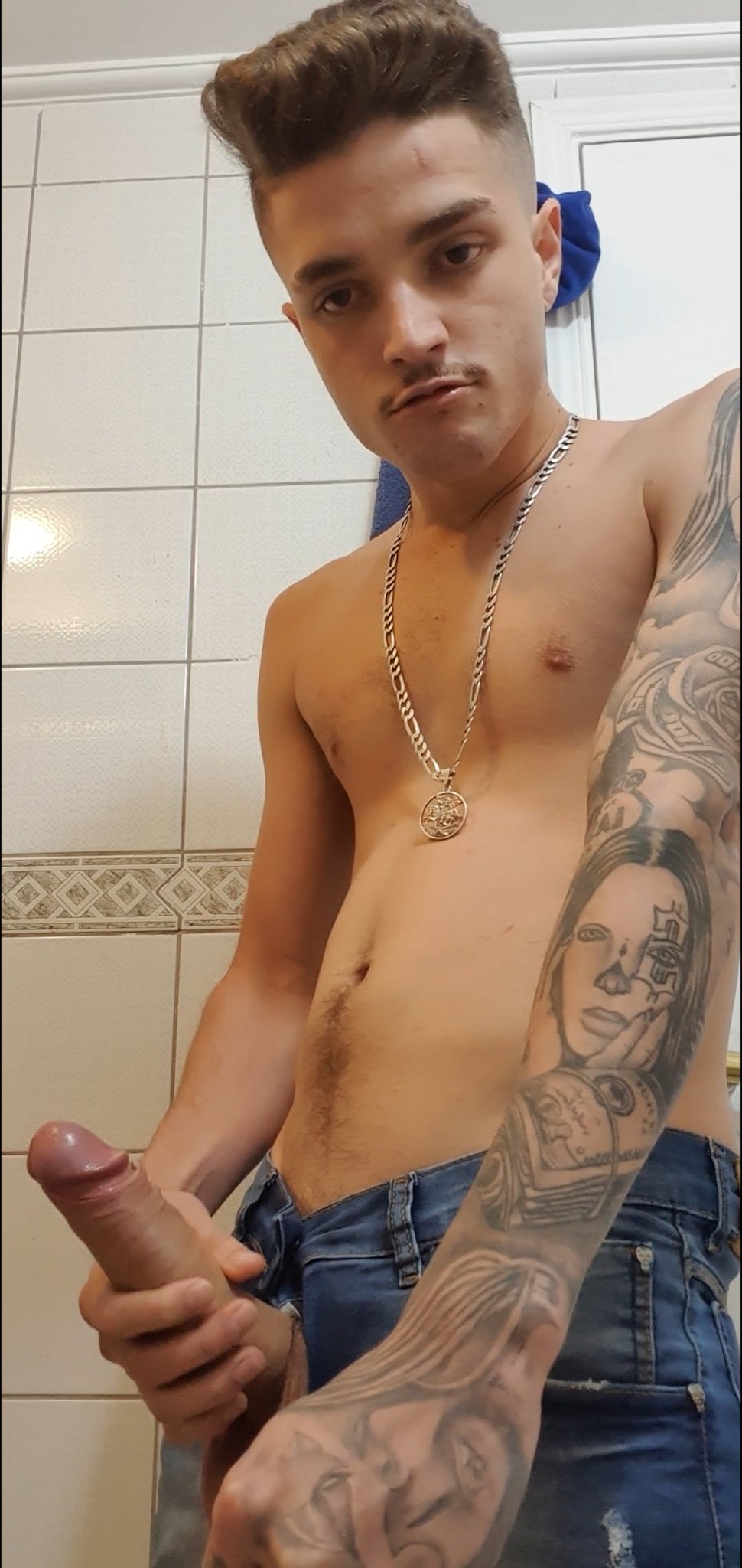 Fotos De Erick Diaz Nu Exibindo A Rola Grande Foto De Penis